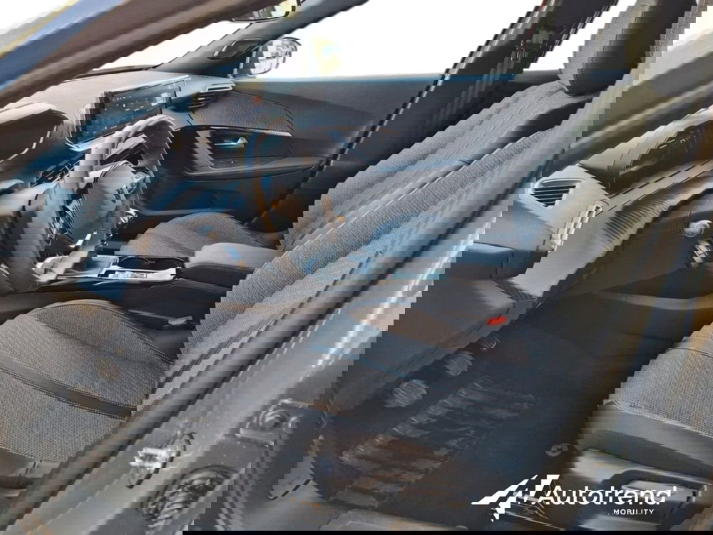 Peugeot 2008 usata a Bari (5)