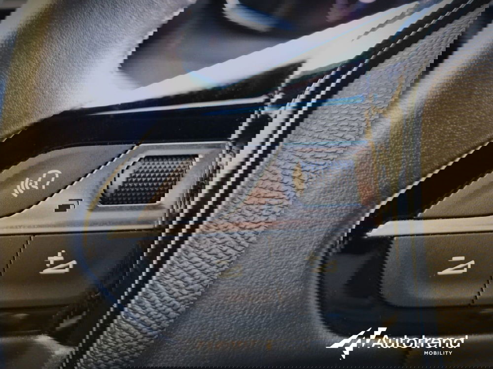 Peugeot 2008 usata a Bari (9)