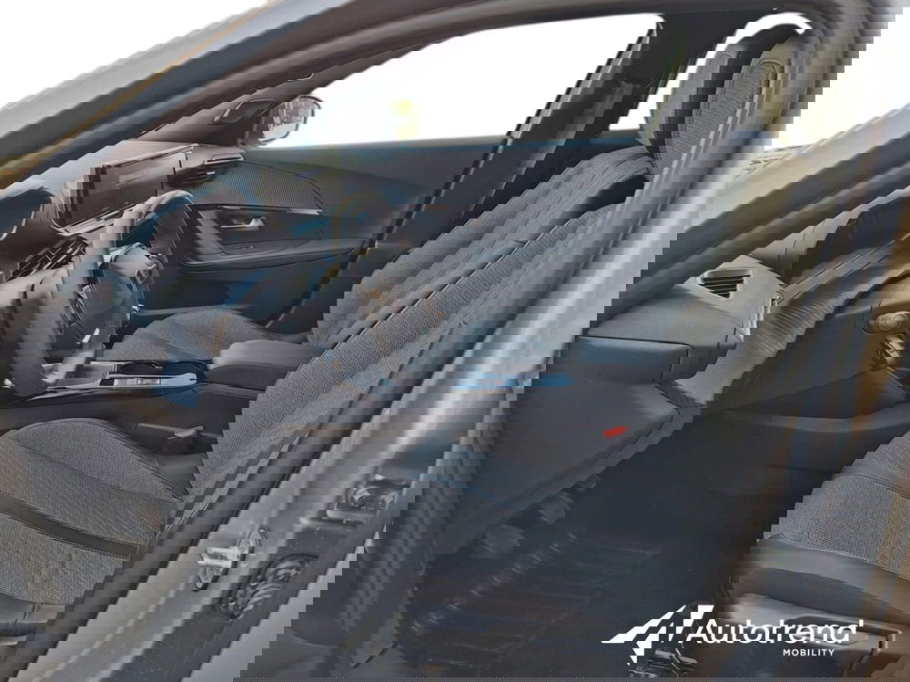 Peugeot 2008 usata a Bari (5)