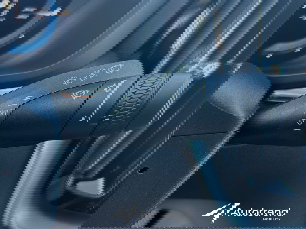 Volvo XC60 usata a Bari (13)