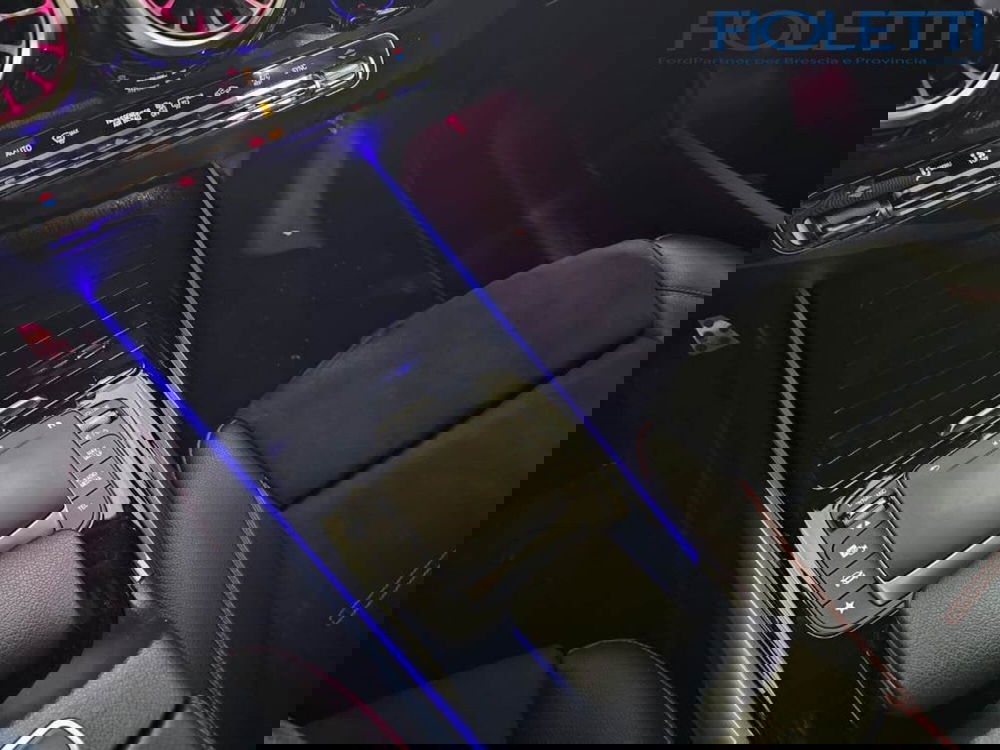 Mercedes-Benz GLB usata a Brescia (8)