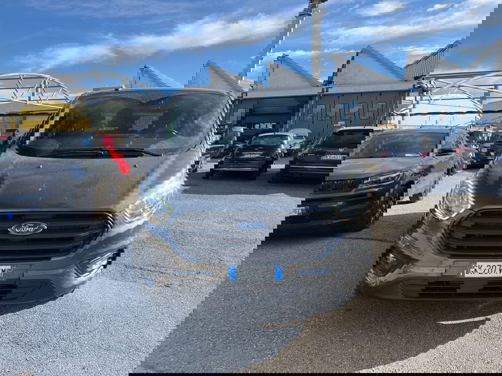 Ford Transit Custom Furgone usata a Torino