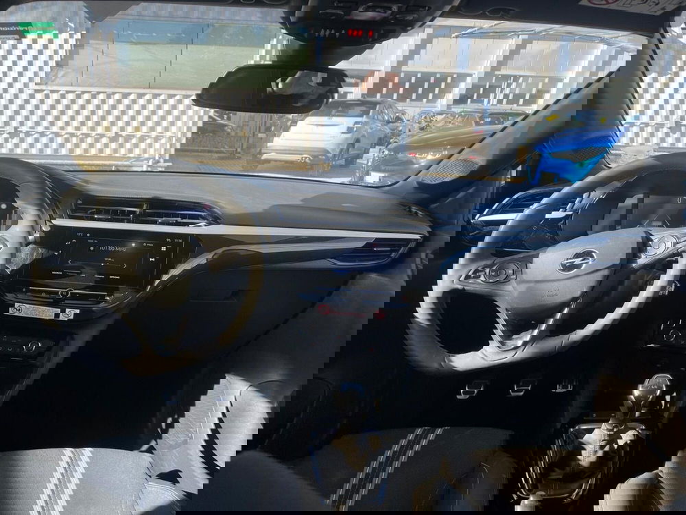 Opel Corsa usata a Milano (15)