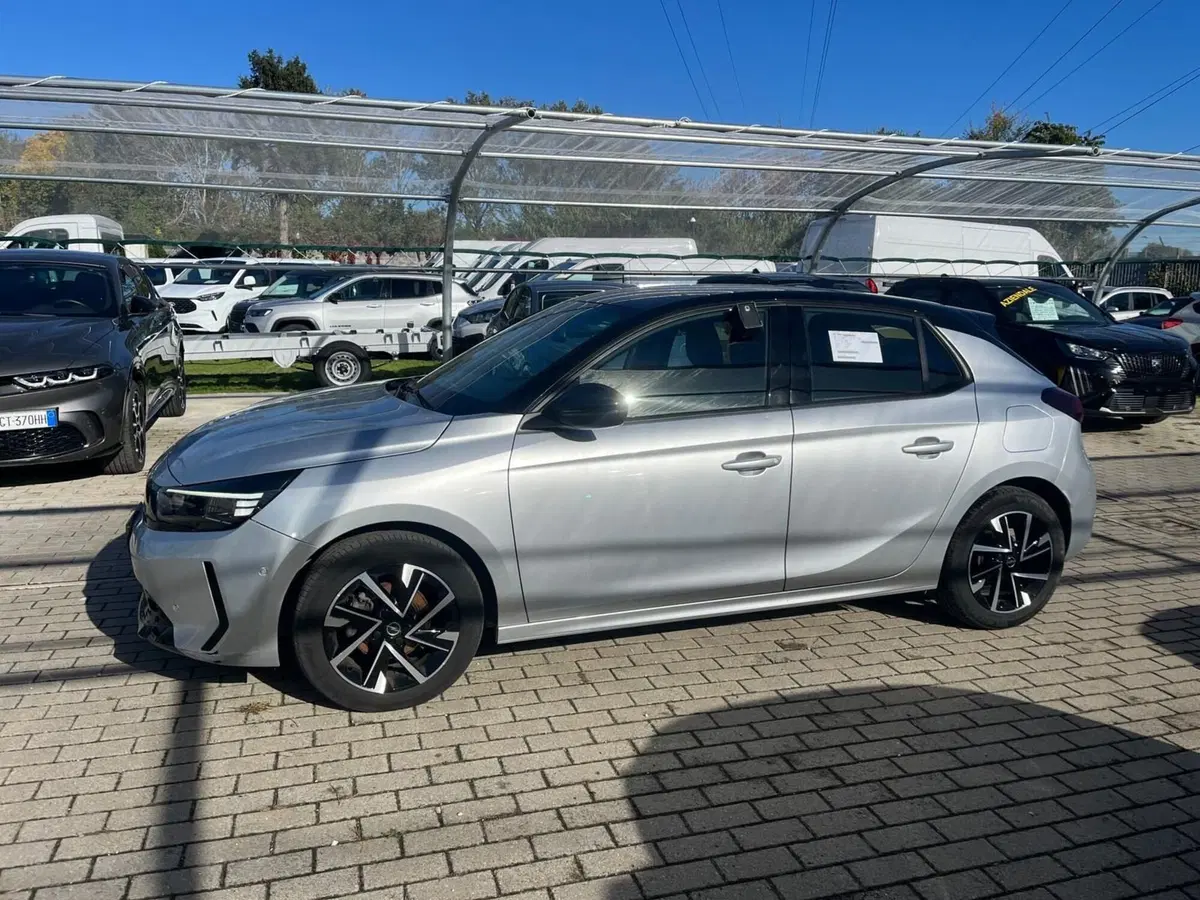 Opel Corsa usata a Milano (5)