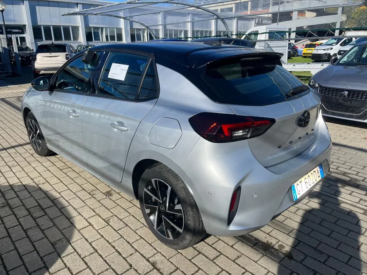 Opel Corsa usata a Milano (7)