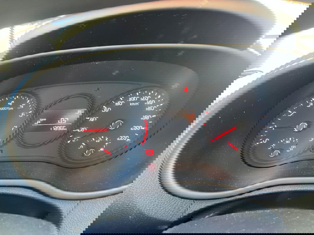 Kia Picanto usata a Milano (18)