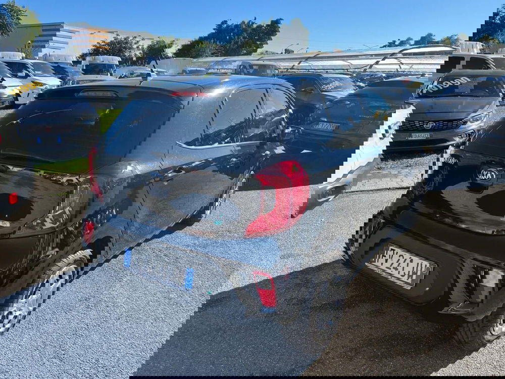 Kia Picanto usata a Milano (6)
