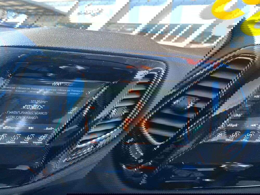 Jeep Compass usata a Milano (16)