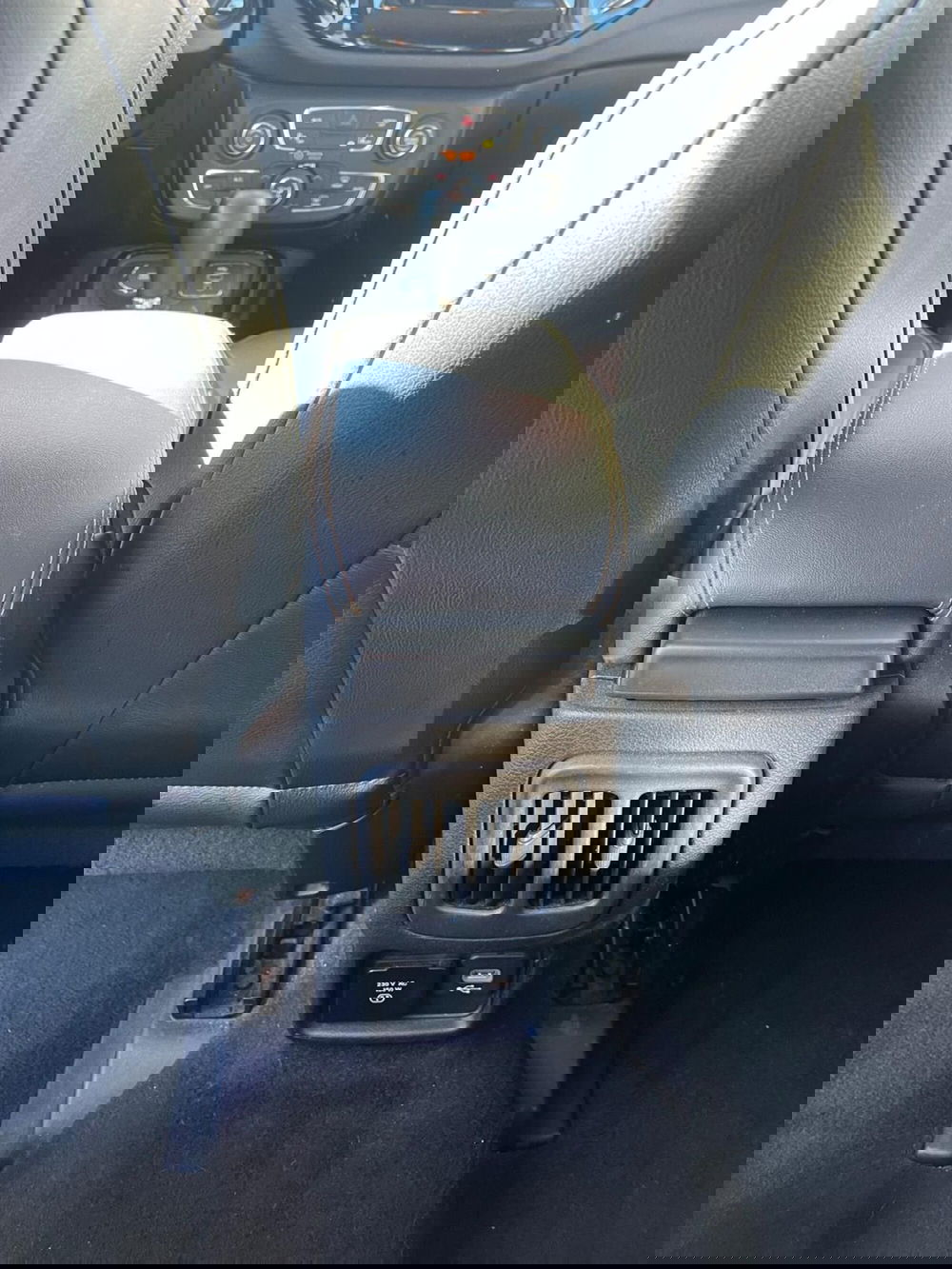 Jeep Compass usata a Milano (19)