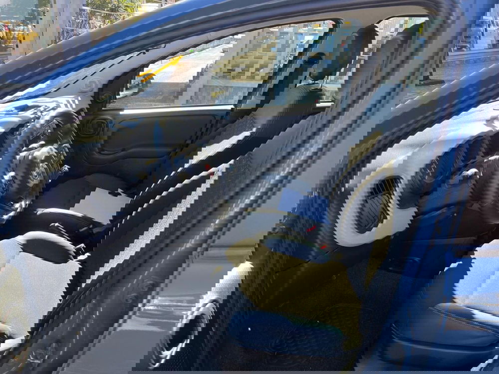 Fiat Panda Cross usata a Milano (11)