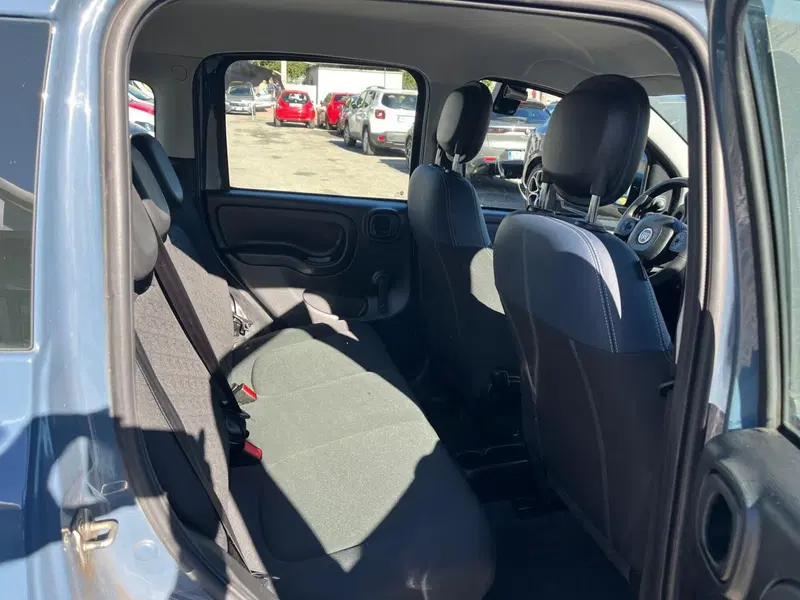 Fiat Panda Cross usata a Milano (14)