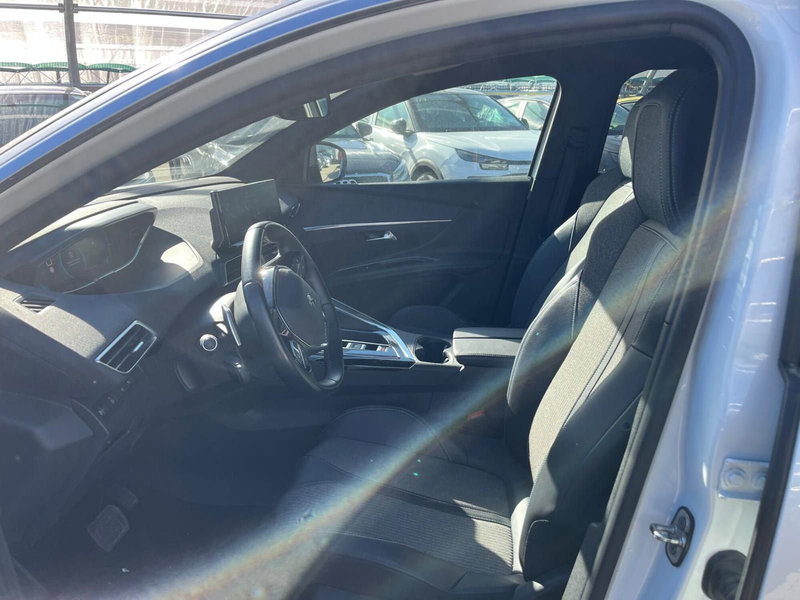 Peugeot 3008 usata a Milano (11)