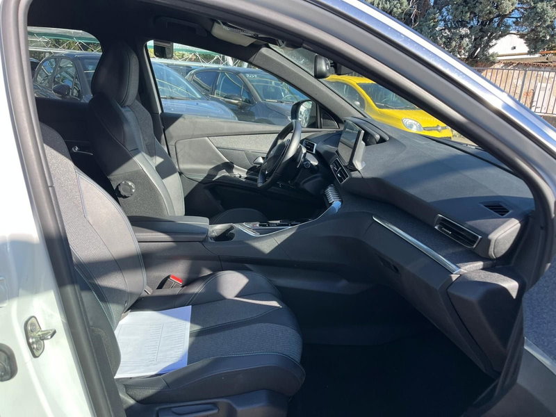 Peugeot 3008 usata a Milano (12)