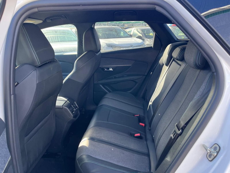 Peugeot 3008 usata a Milano (13)