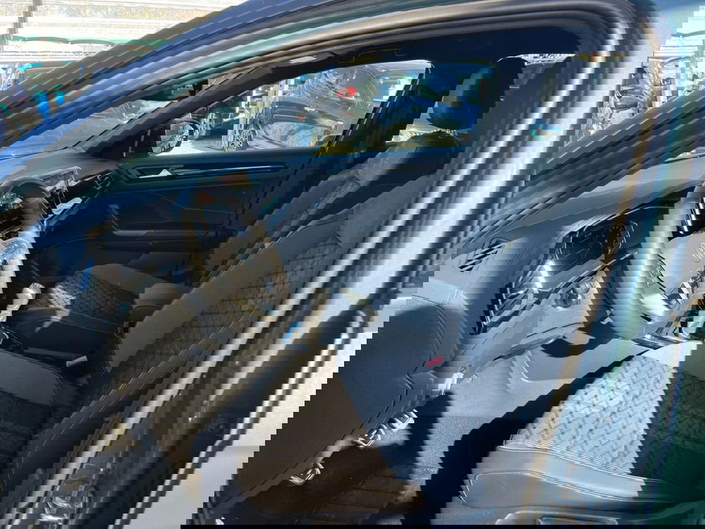 Volkswagen T-Roc usata a Milano (11)