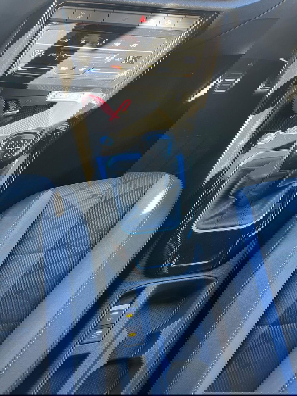 Volkswagen T-Roc usata a Milano (16)