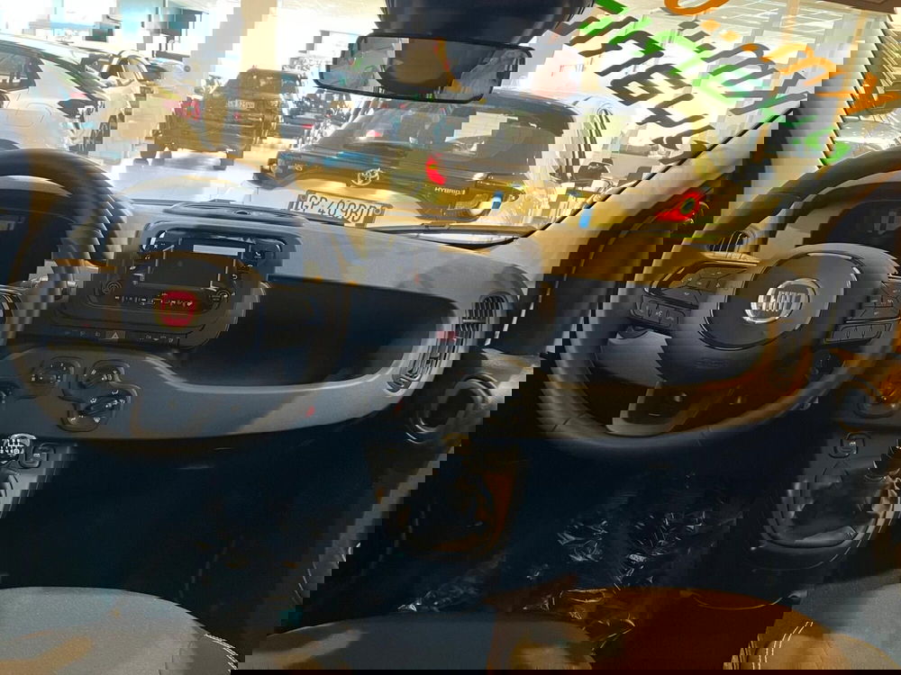 Fiat Panda Cross nuova a Milano (14)