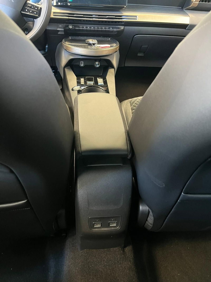 Lancia Ypsilon nuova a Milano (19)