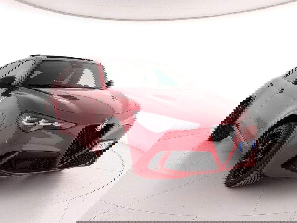 Alfa Romeo Stelvio usata a Caserta