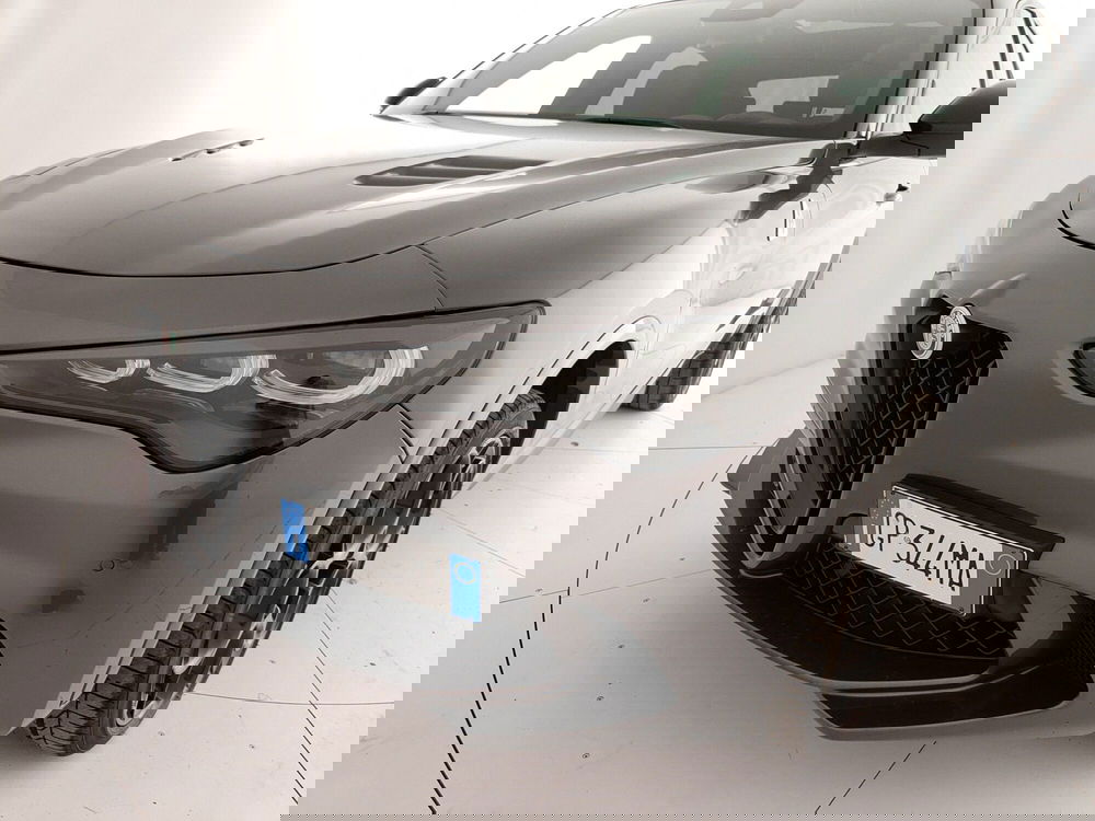 Alfa Romeo Stelvio usata a Caserta (15)