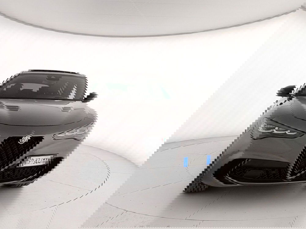 Alfa Romeo Stelvio usata a Caserta (2)