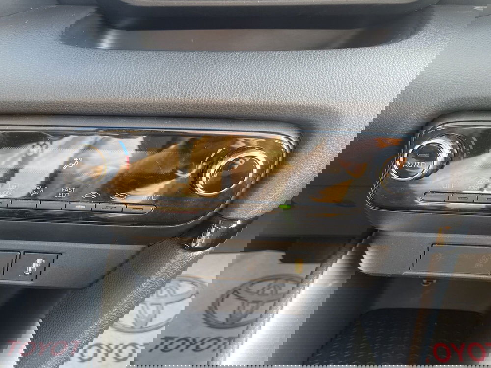 Toyota Yaris usata a Catania (15)