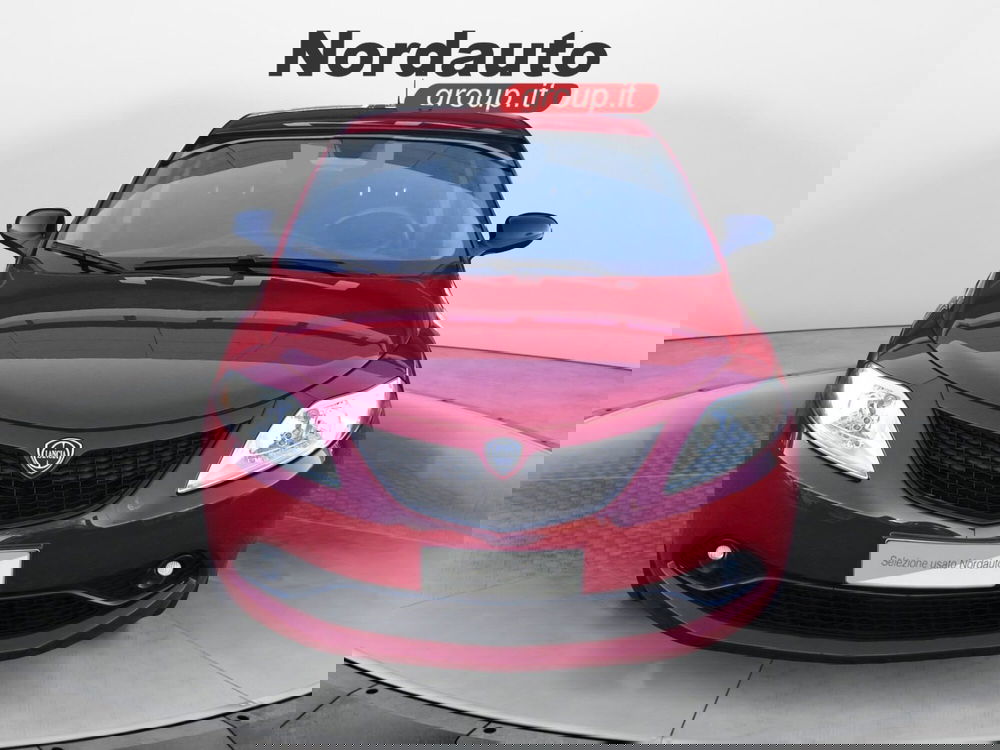 Lancia Ypsilon usata a Treviso (2)