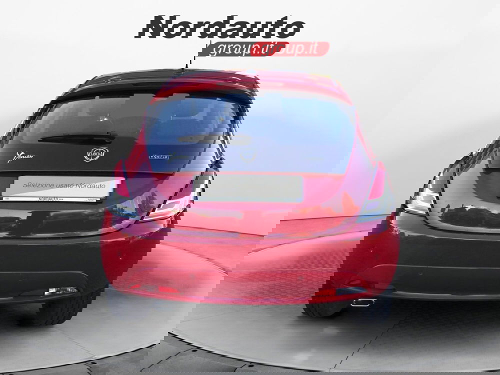 Lancia Ypsilon usata a Treviso (6)