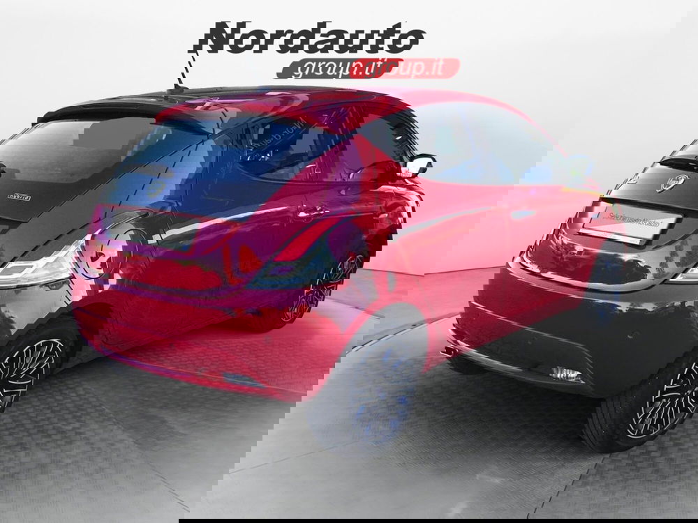 Lancia Ypsilon usata a Treviso (7)