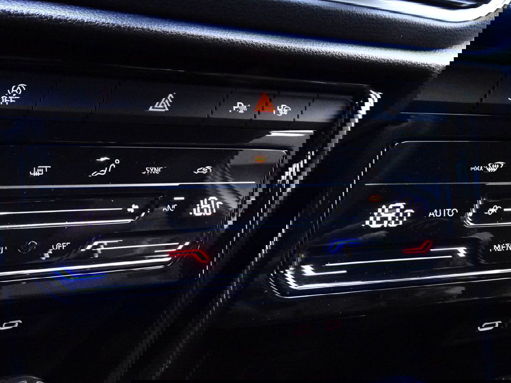 Volkswagen T-Roc usata a Treviso (18)