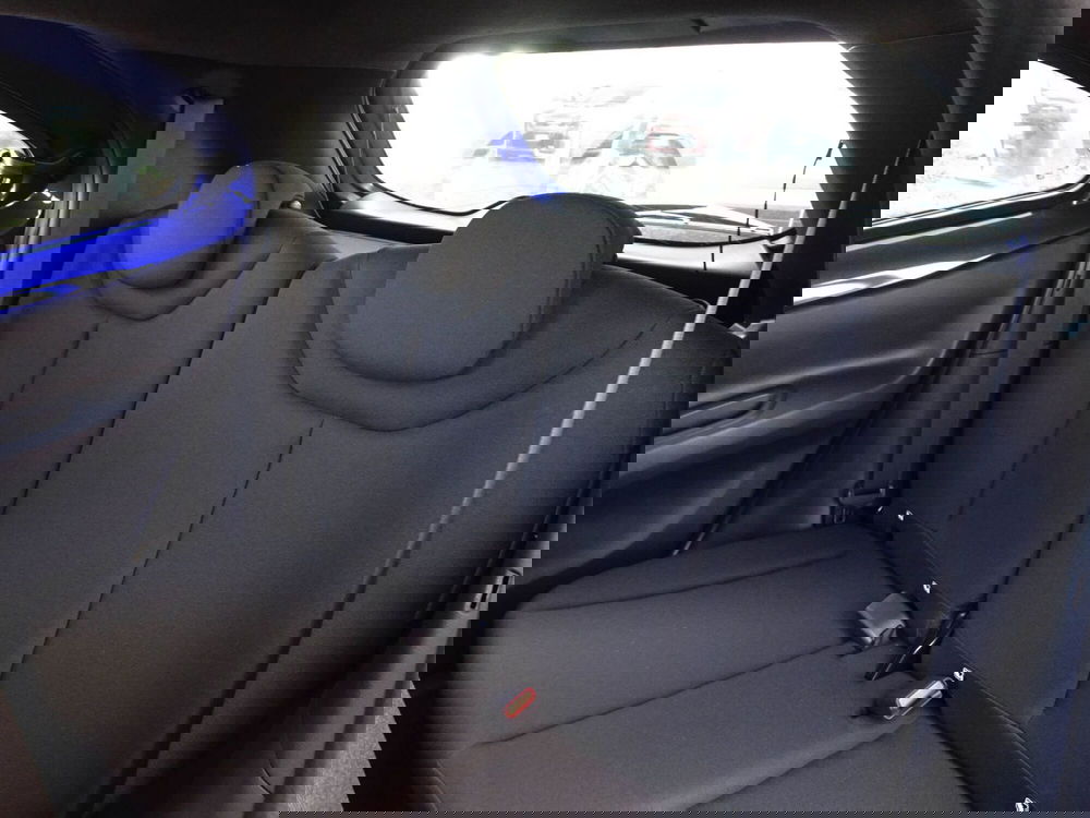 Toyota Aygo X nuova a Treviso (11)