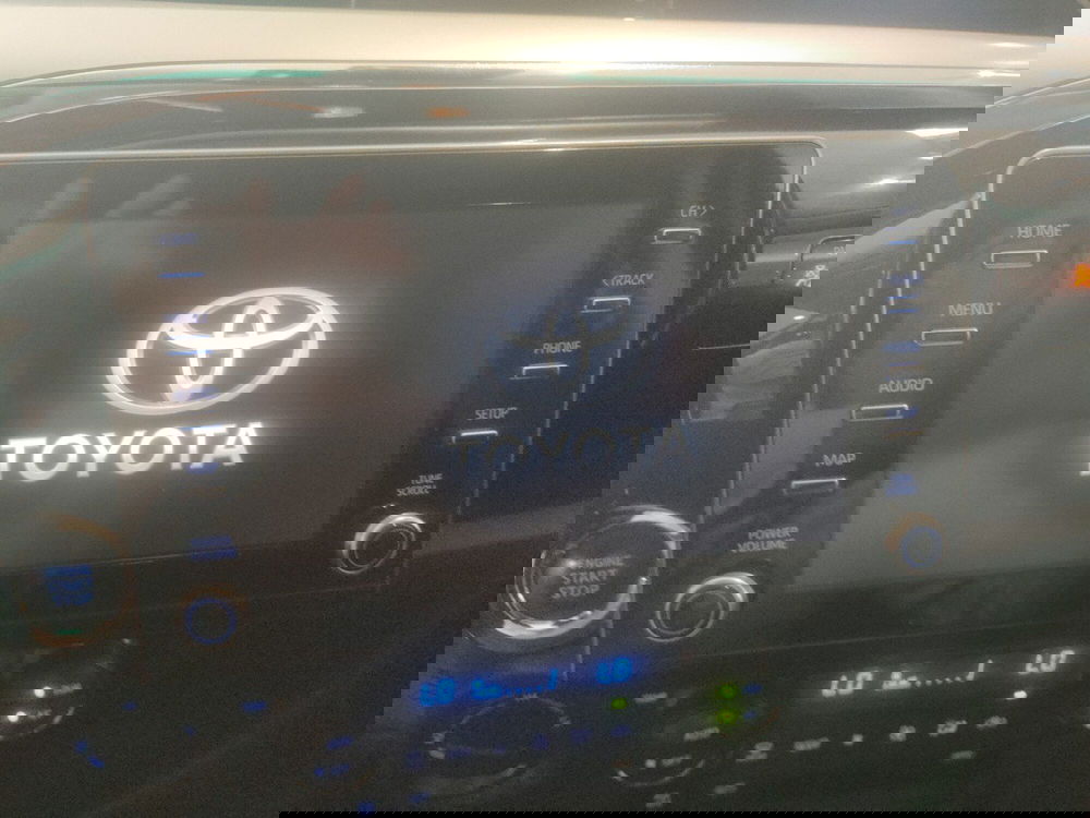 Toyota Hilux usata a Ragusa (13)