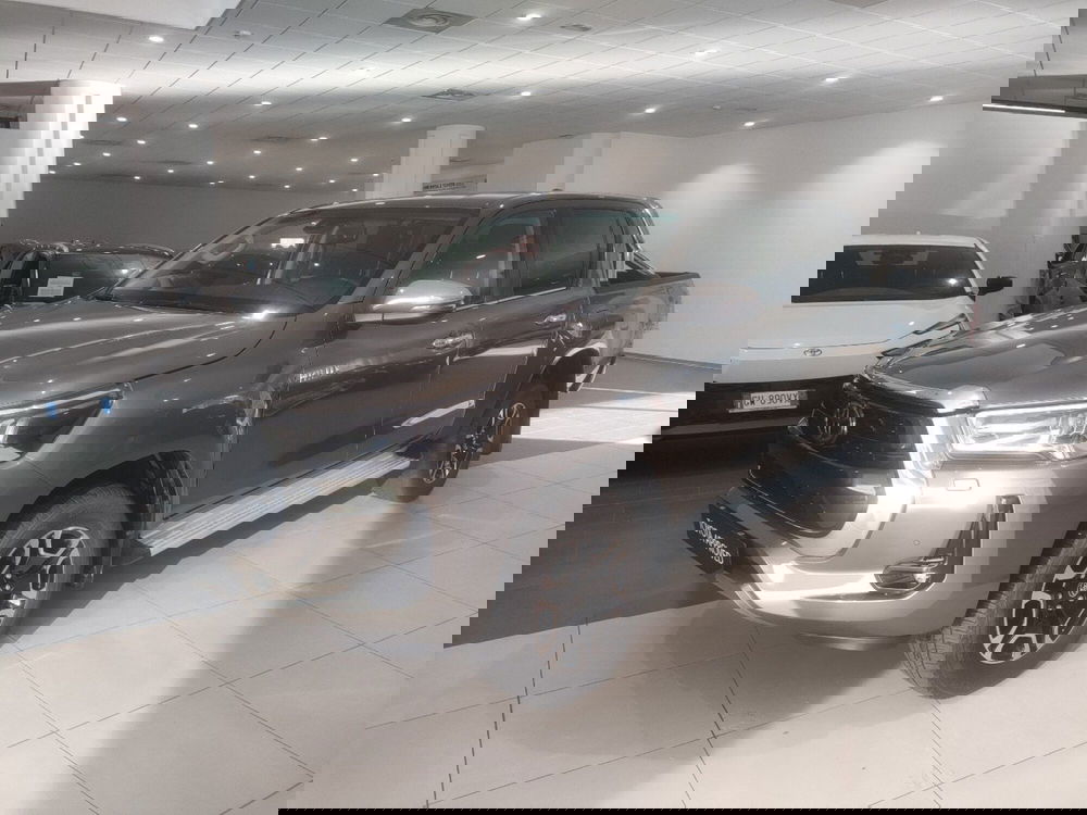 Toyota Hilux usata a Ragusa (18)