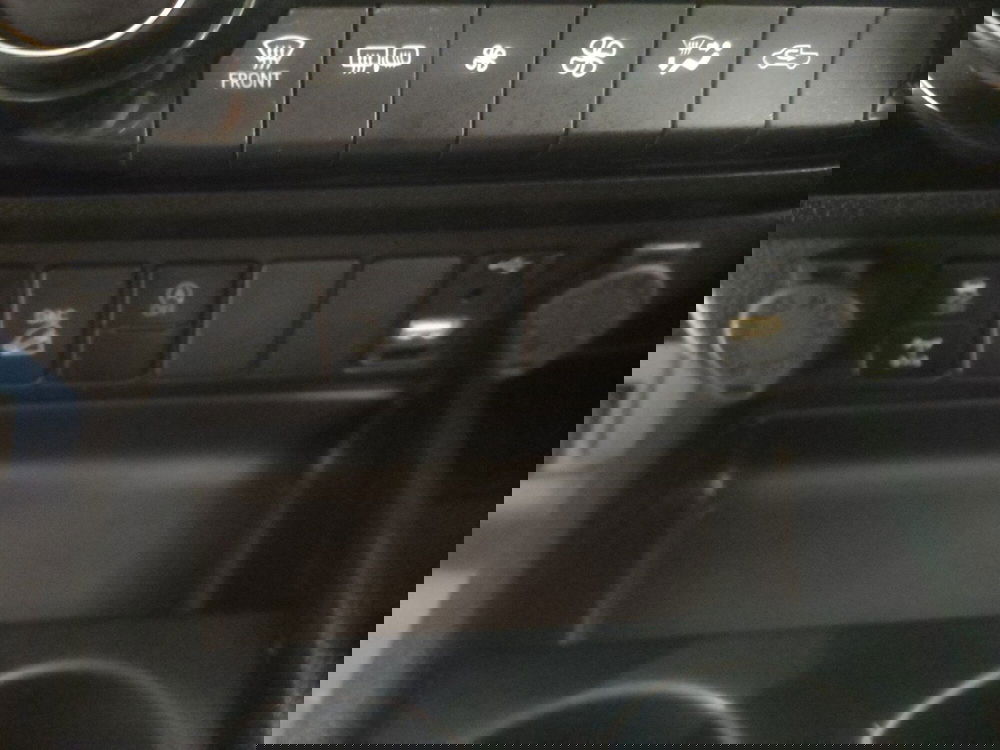 Toyota Hilux usata a Ragusa (19)