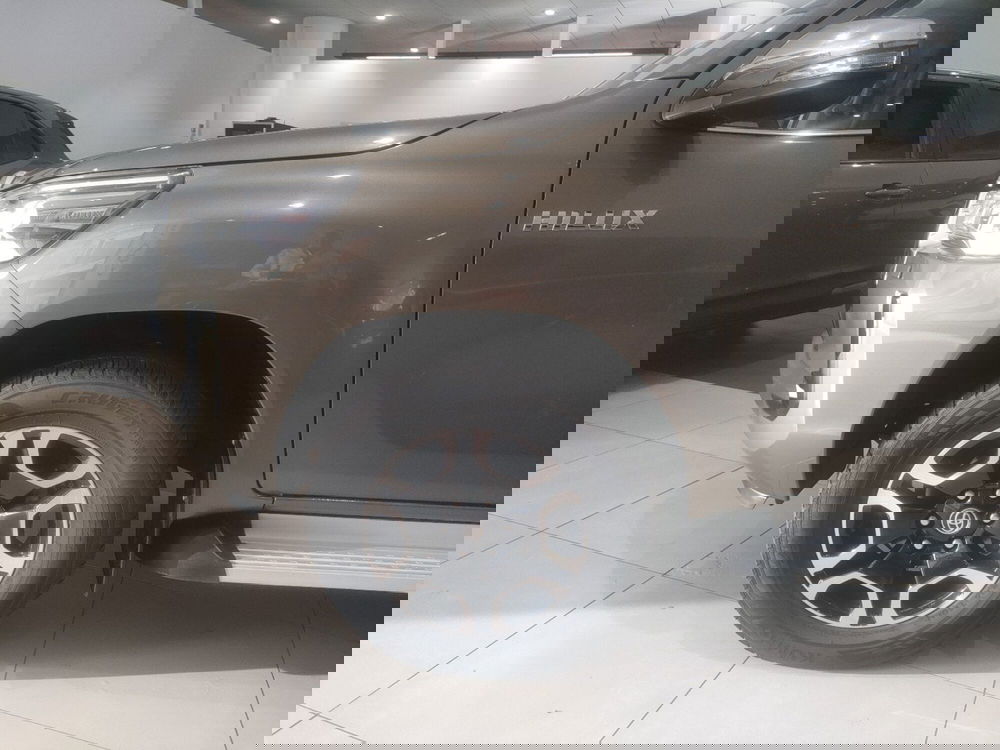 Toyota Hilux usata a Ragusa (6)