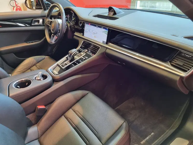 Porsche Panamera Sport Turismo usata a Pistoia (14)