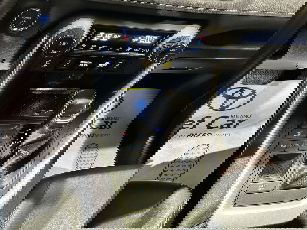 Toyota Rav4 usata a Milano (16)