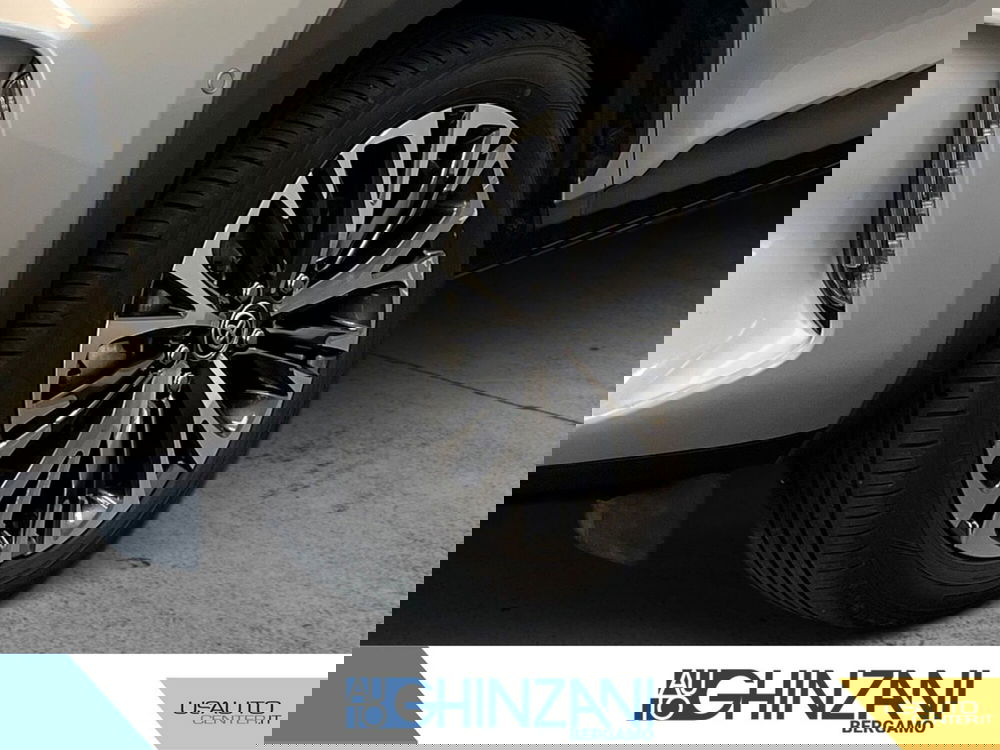 Toyota Yaris Cross usata a Bergamo (14)