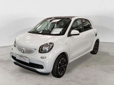 smart Fortwo 70 1.0 Passion del 2017 usata a Frascati