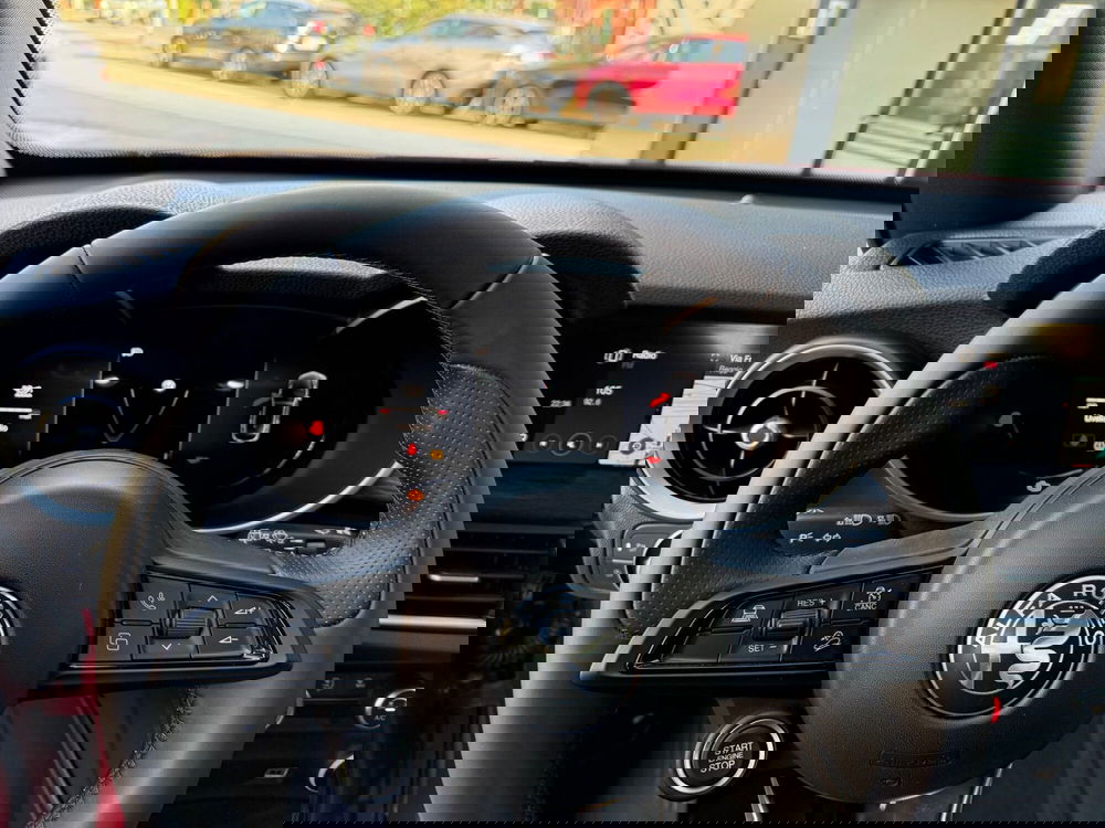 Alfa Romeo Stelvio nuova a Reggio Emilia (11)