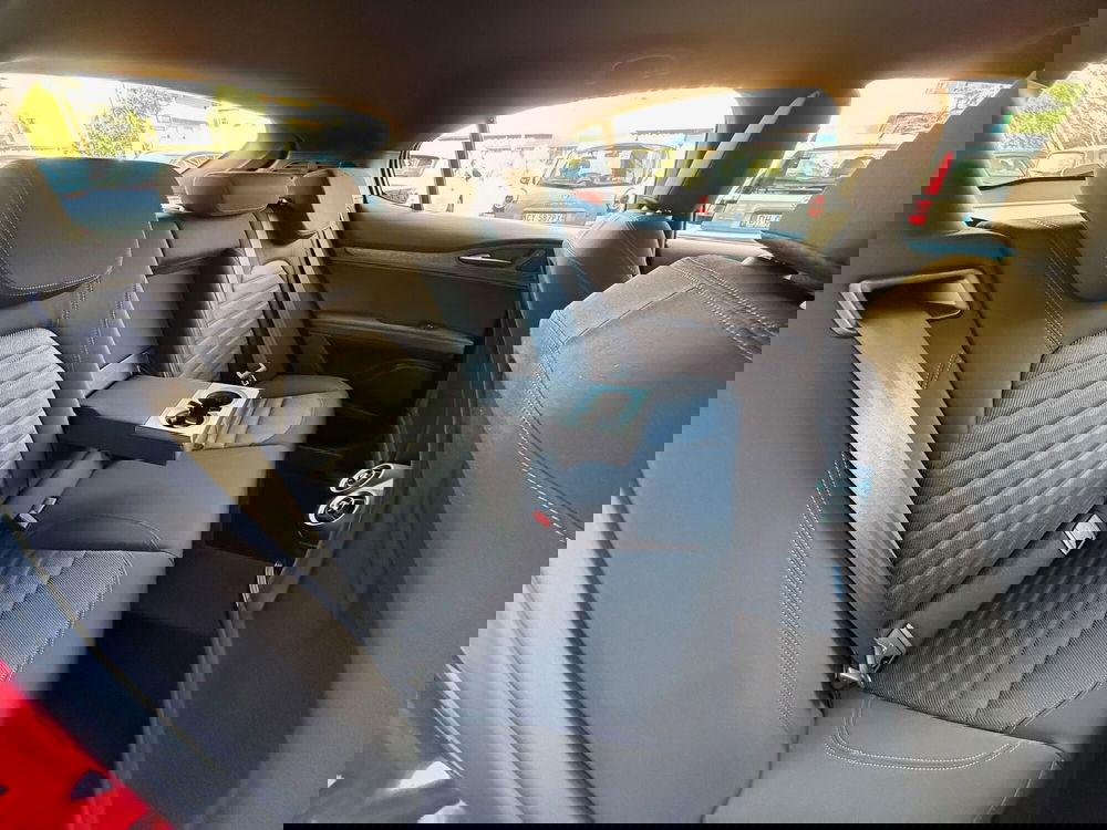 Alfa Romeo Stelvio nuova a Reggio Emilia (15)