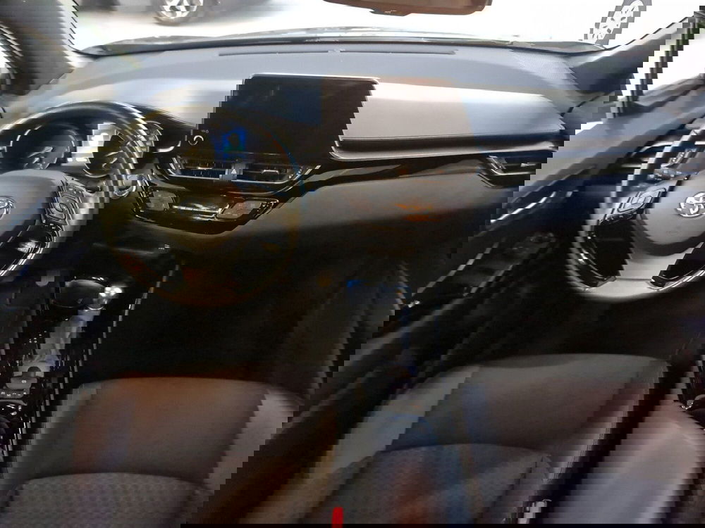 Toyota Toyota C-HR usata a Bologna (10)