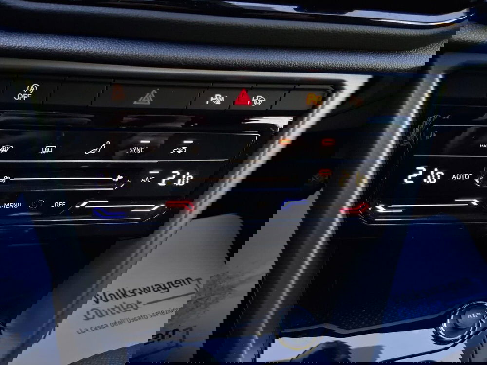 Volkswagen T-Roc usata a Bologna (16)