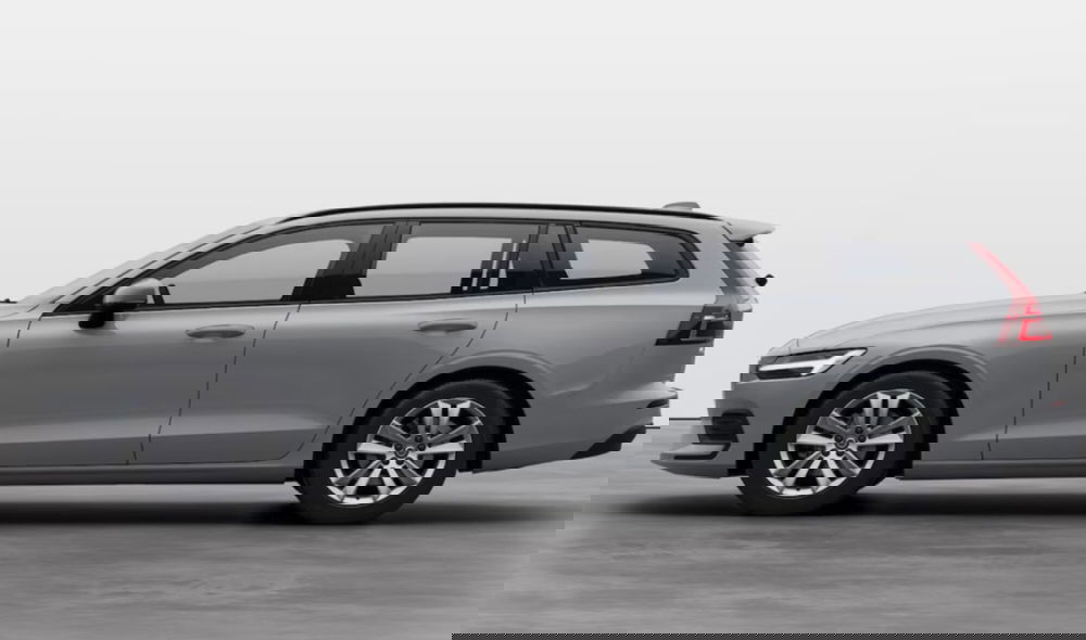 Volvo V60 nuova a Parma (2)