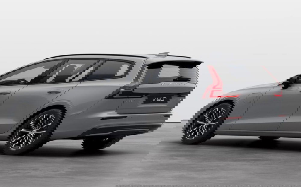 Volvo V60 nuova a Parma (5)