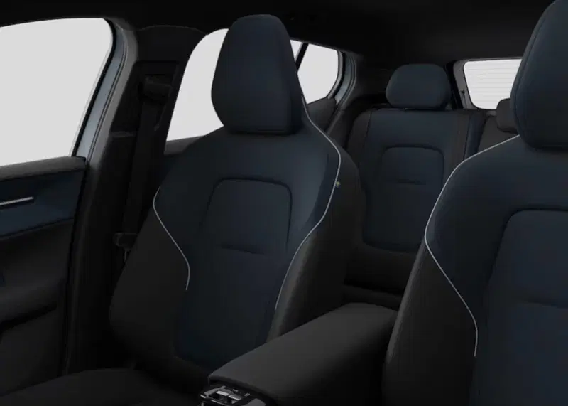 Volvo EX30 nuova a Parma (3)