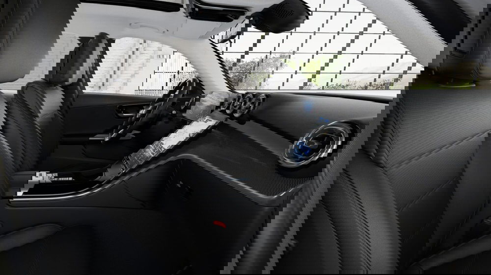 Mercedes-Benz Classe C Station Wagon nuova a Milano (7)