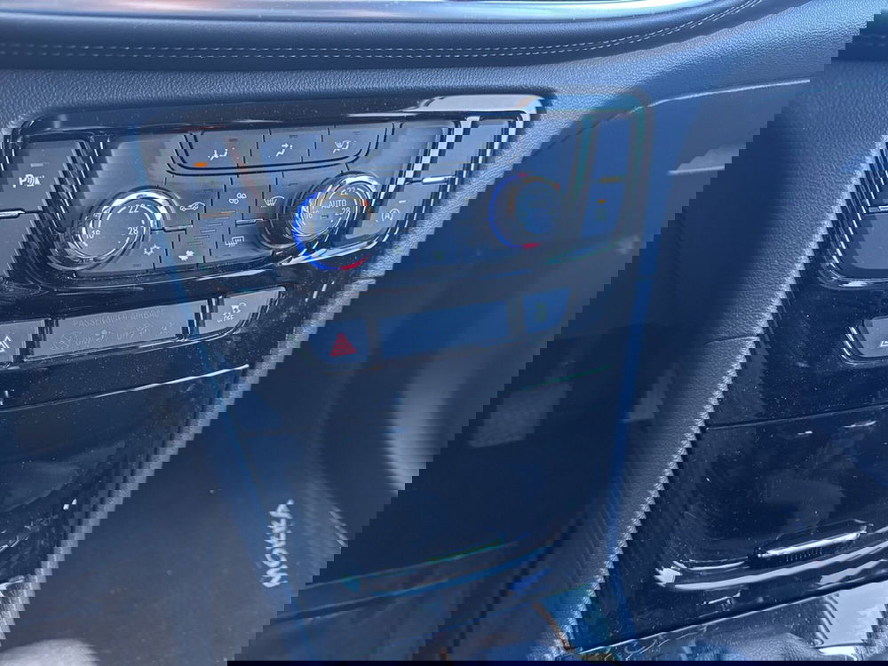 Opel Mokka usata a Ferrara (16)