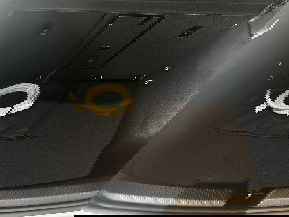 Volkswagen ID.3 nuova a Padova (14)