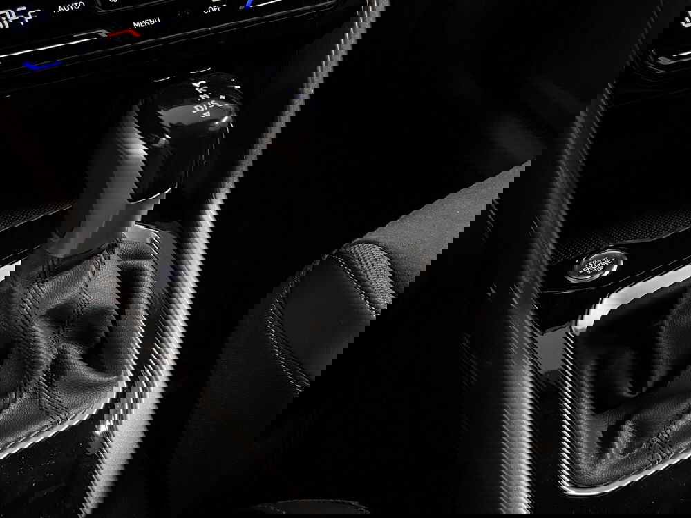 Volkswagen T-Roc usata a Padova (11)